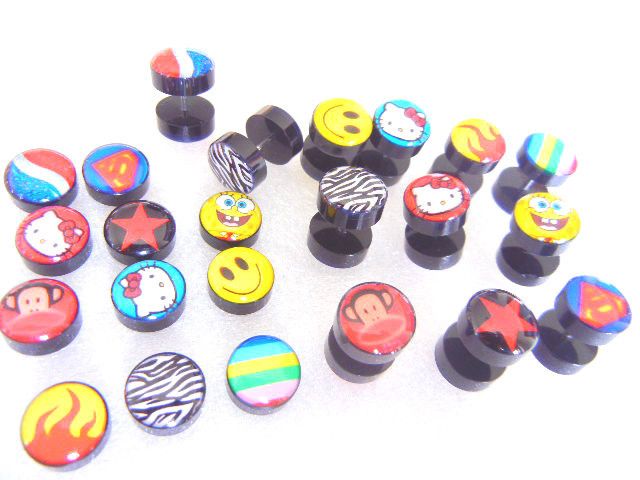   New Logos Body Jewelry Fake Ear Plugs Ear Tunnles Look 00G Pick Logos