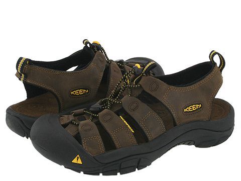 KEEN NEWPORT 110220 BISON MENS SPORT SANDALS Size 10.5 M  