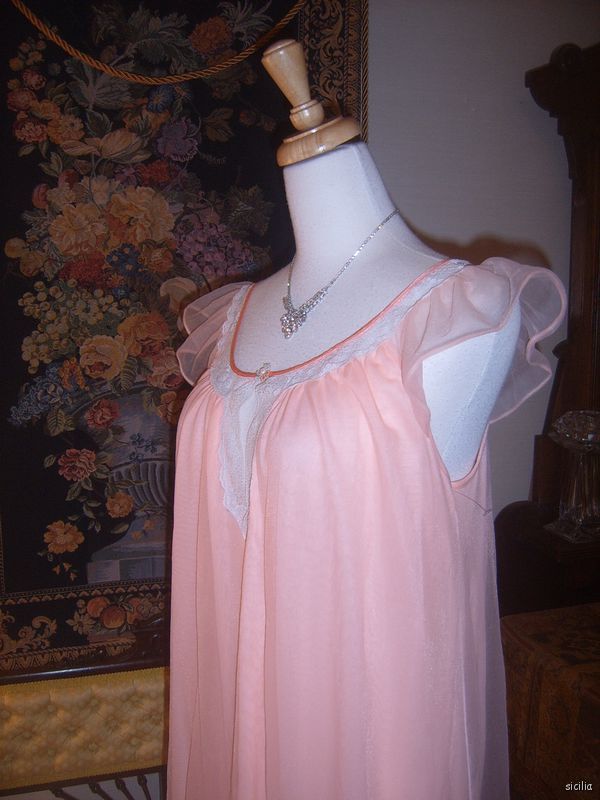 Vtg 1950s Peach Sissy Erica Loren Chiffon Lace Feminine Nightgown 