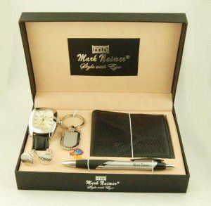 Wholesale 20 Men Watch Wallet Pen Gift Sets Mark Naimer  