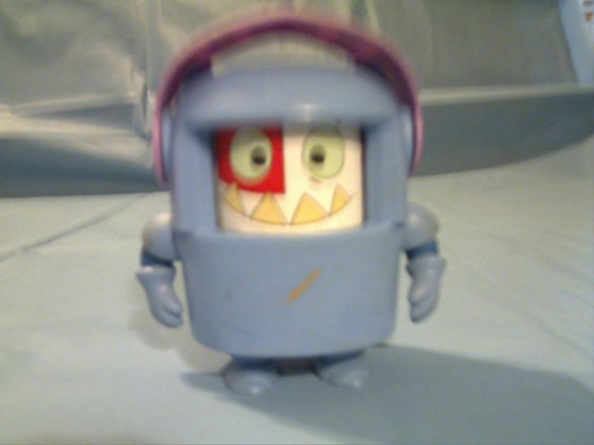 MCDONALDS CATSCRATCH GORDO FACE CHANGING VIACOM TOY  