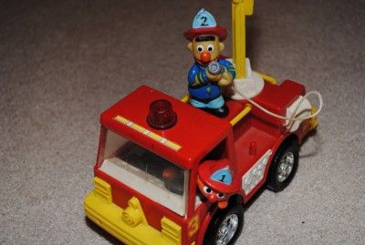 SESAME STREET BERT AND ERNIE FIRETRUCK MAYBE VTG ?  