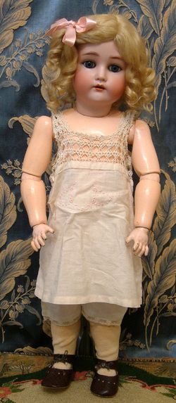 Large 29 Kammer & Reinhardt Teenaged CHILD Antique Doll c1920 on 