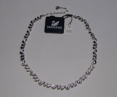 NEW SWAROVSKI COLLECTIBLE JEWELERY NECKLACE/CHAIN CRYSTALS/RHINESTONES 