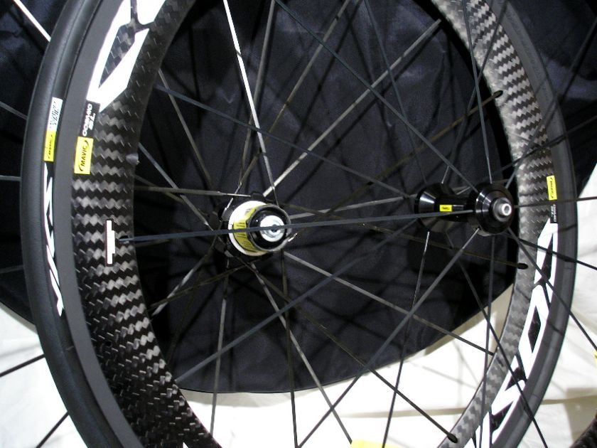 NEW 2012 Carbon Mavic Cosmic Carbone SLE Clincher Wheelset with tires 