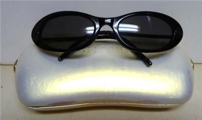 CHANEL FRAME  MADE IN ITALY PLUS  WHITE COLOR  CHANEL CASE  