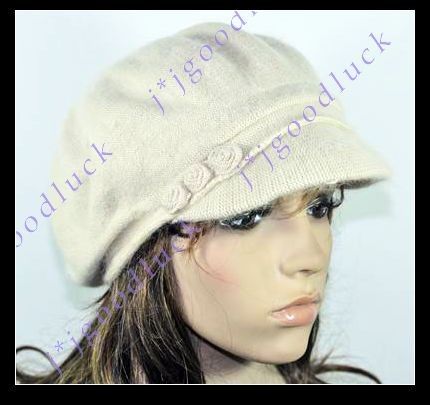   colour grey as picture real item shooted we have 4 colours beige black