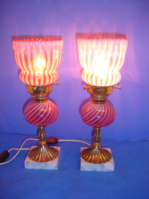 FENTON CRANBERRY SWIRL HAND BLOW PAIR LAMPS  