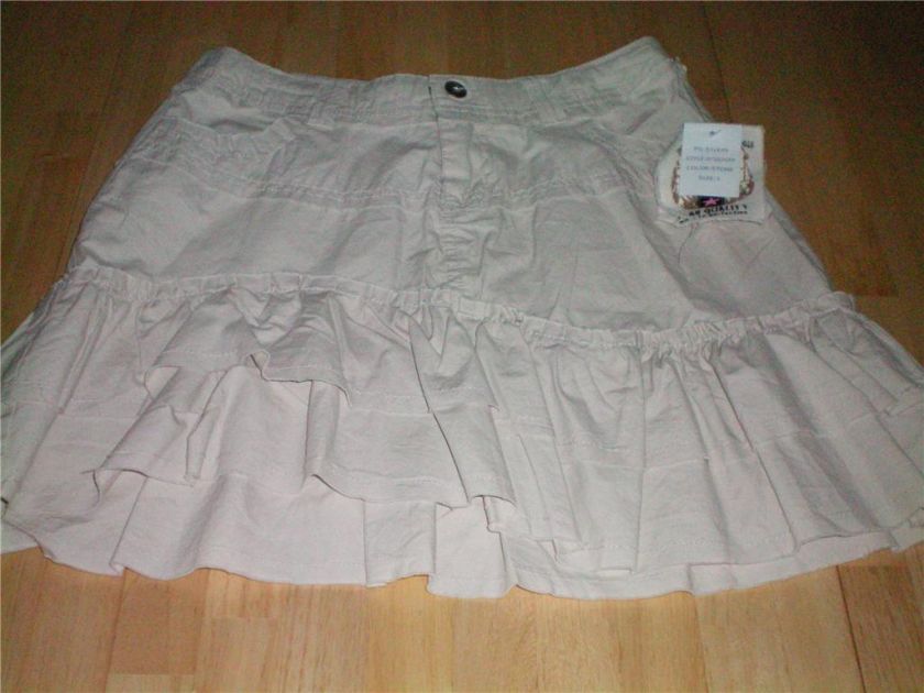 Juniors Size 1 Star Tan Khaki Skirt NWT  