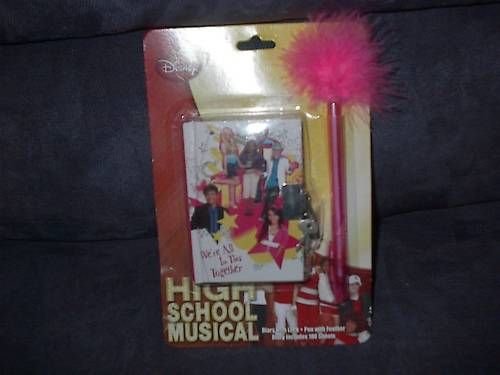 DISNEY HIGH SCHOOL MUSICAL MINI DIARY W/LOCK & PEN NEW  