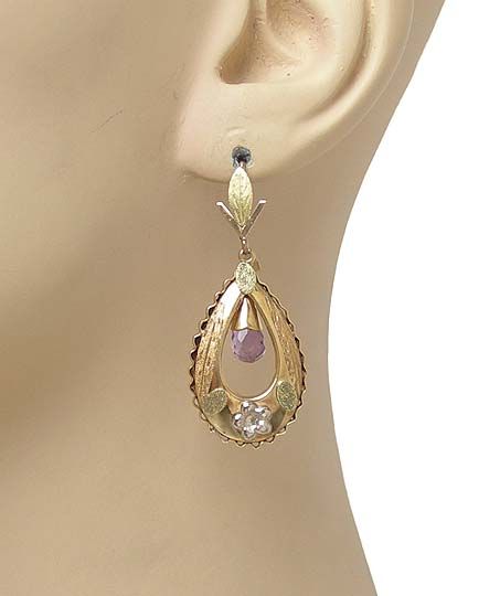 INTRICATE VINTAGE 2 T 18k GOLD AMETHYST DANGLE EARRINGS  