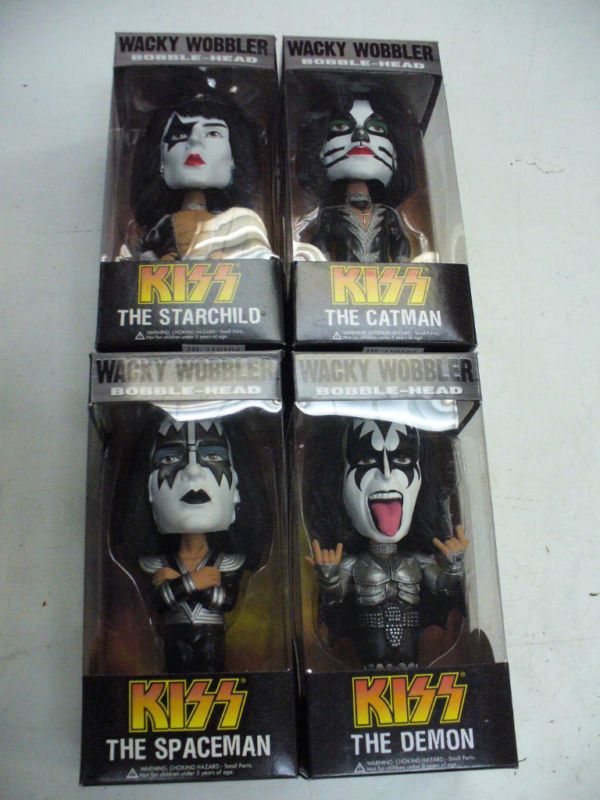 WACKY WOBBLERS   ALL FOUR (4) KISS FIGURE SET (2011)  