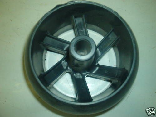 AYP,CRAFTSMAN,POULAN, DECK WHEEL PART# 174873  