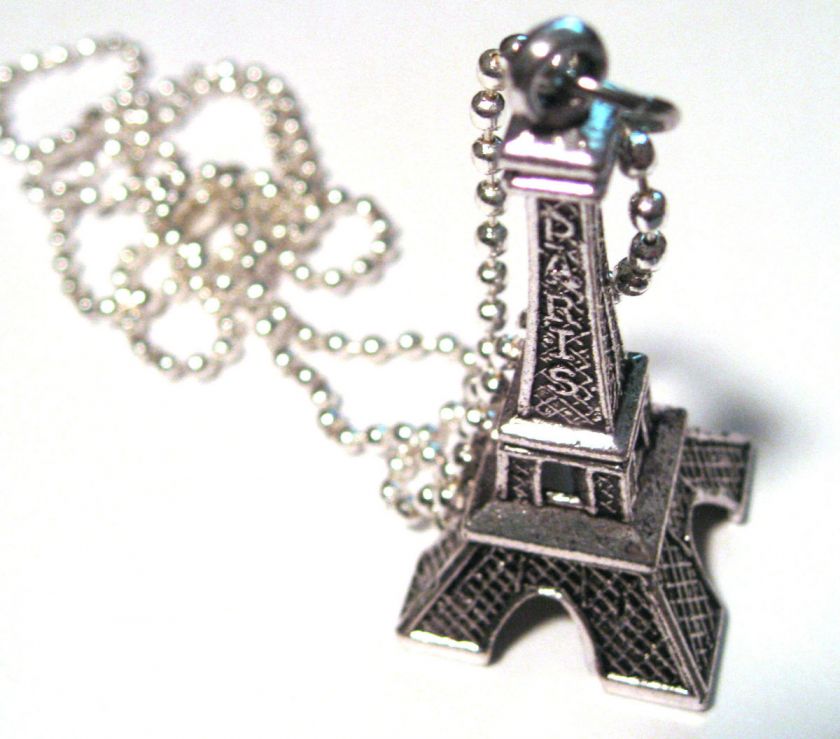 EIFFEL TOWER   Silver Pendant Charm Necklace Heart Paris, France 
