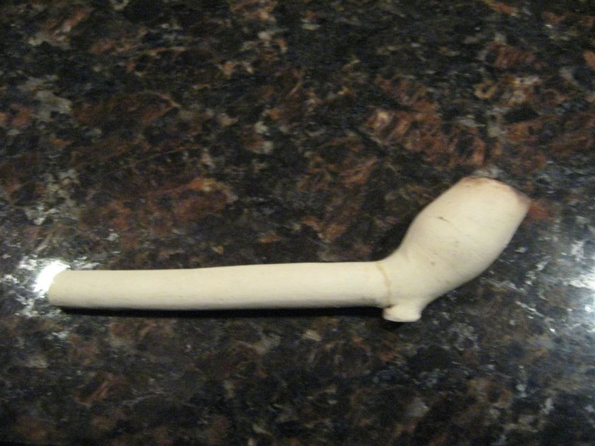 Circa 1670 Clay Pipe Bowl  