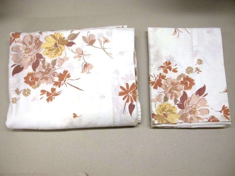 Cannon Monticello Sheet Set ~ Tan Yellow White ~ Full Flat with 2 