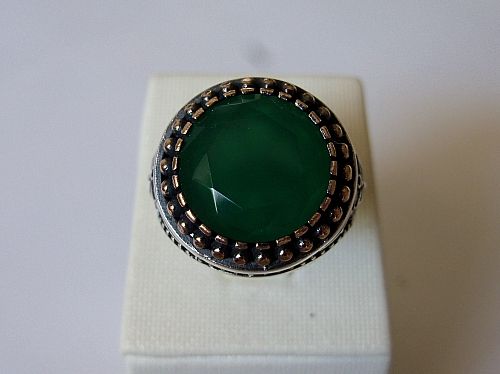 925 STERLING SILVER MENS EMERALD RING WITH OTTOMAN COAT OF ARMS 