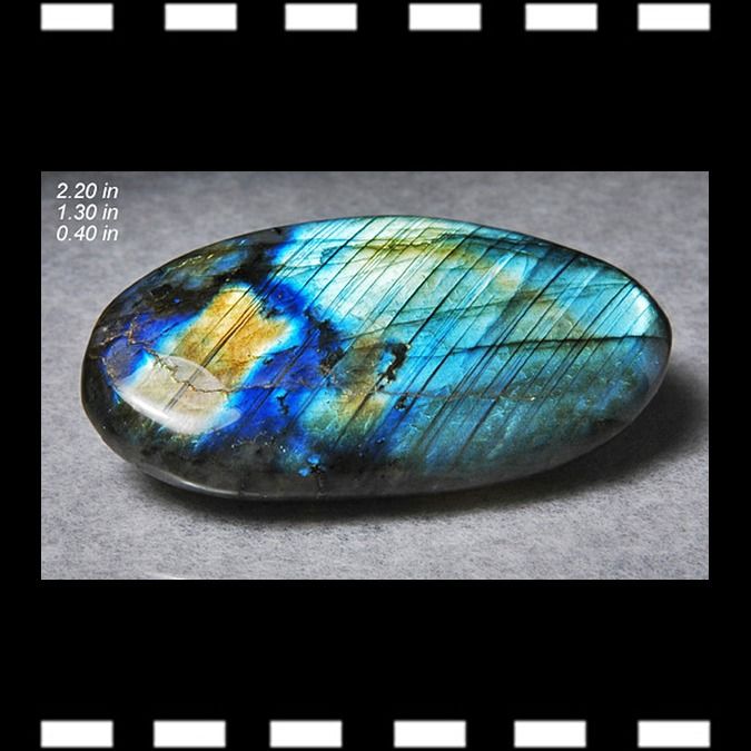 LABRADORITE FELDSPAR MADAGASCAR MINERALS CRYSTAL SCB  