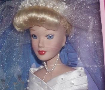 Disney Princess Bridal CINDERELLA Brass Key Porcelain Doll Bride RARE 