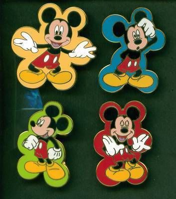 DISNEY PIN MICKEY MOUSE EXPRESSIONS BOOSTER SET  