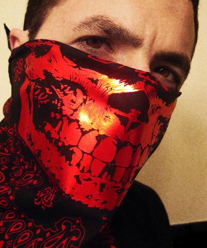 RED SKULL BLACK TRAINMEN PAISLEY BANDANA HALF FACE MASK  