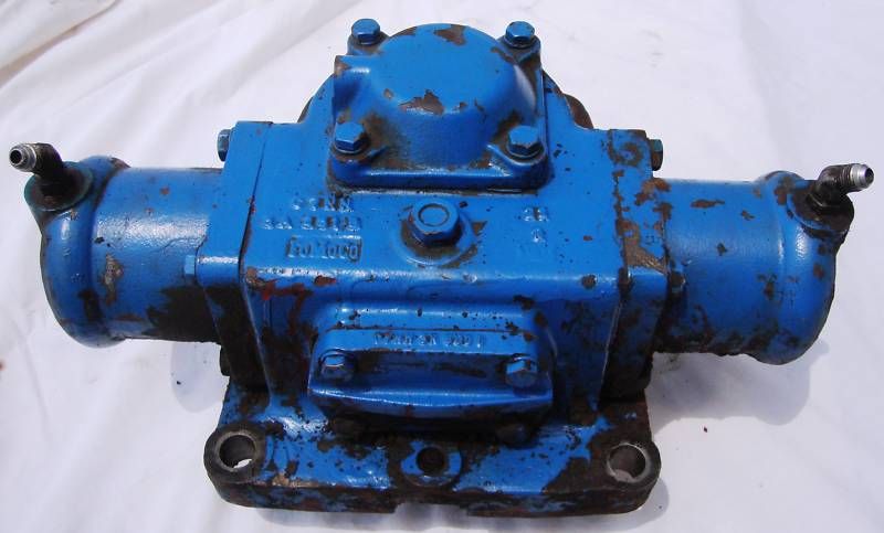 FORD TRACTOR POWER STEERING MOTOR ASSEMBLY 5000 7000  