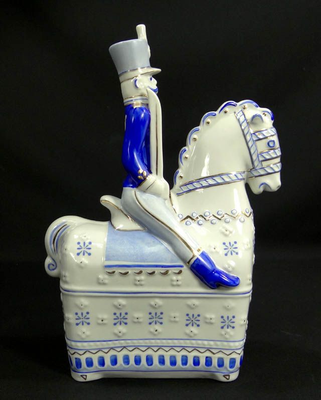 OLD HUNGARIAN HOLLOHAZA PORCELAIN HUSSAR SOLDIER HORSE FIGURE FIGURINE 