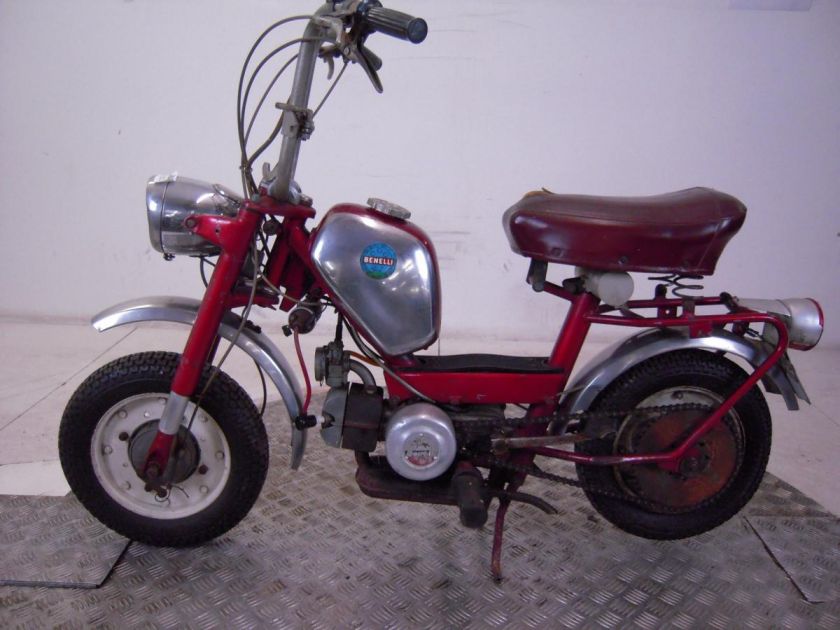 Circa 1960 Benelli Buzzer Mini Tornado Very Rare Italian Monkey Bike 