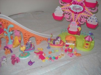 My Little Pony Ponyville Deluxe Playset Carinval Bumper Cars Ferris 