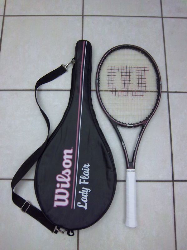 RARE WILSON LADY FLAIR MID 93 TENNIS RACQUET w /COVER  